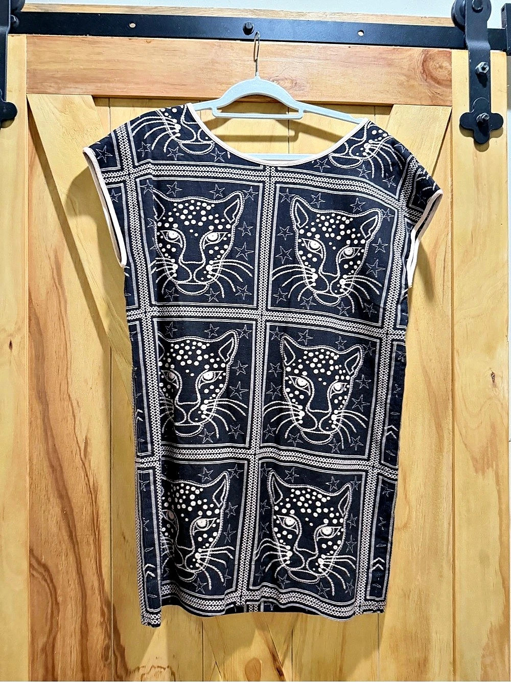 Aylaya Women's Geometric Tunic Black & White Size Medium